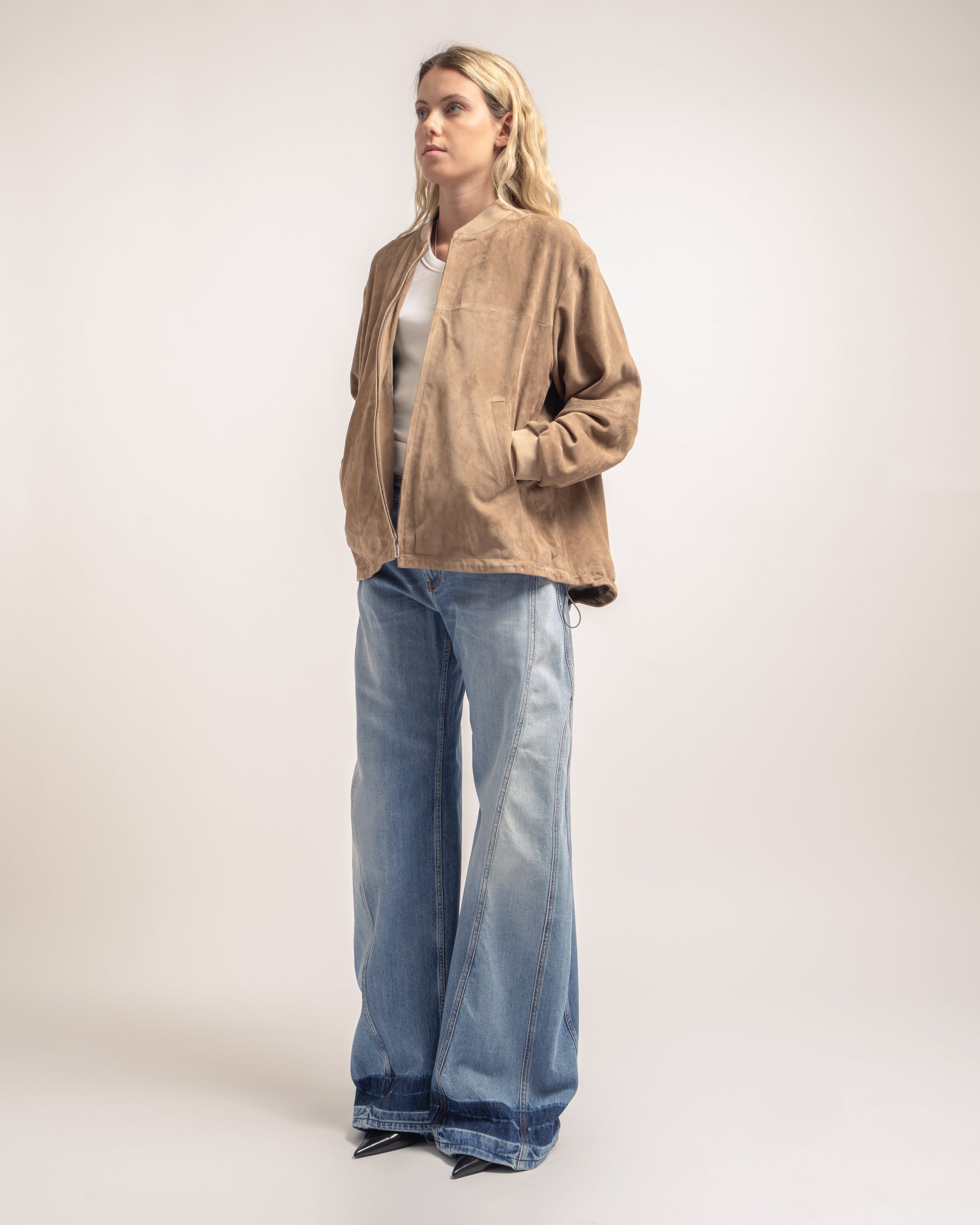 Machine bomber in suede